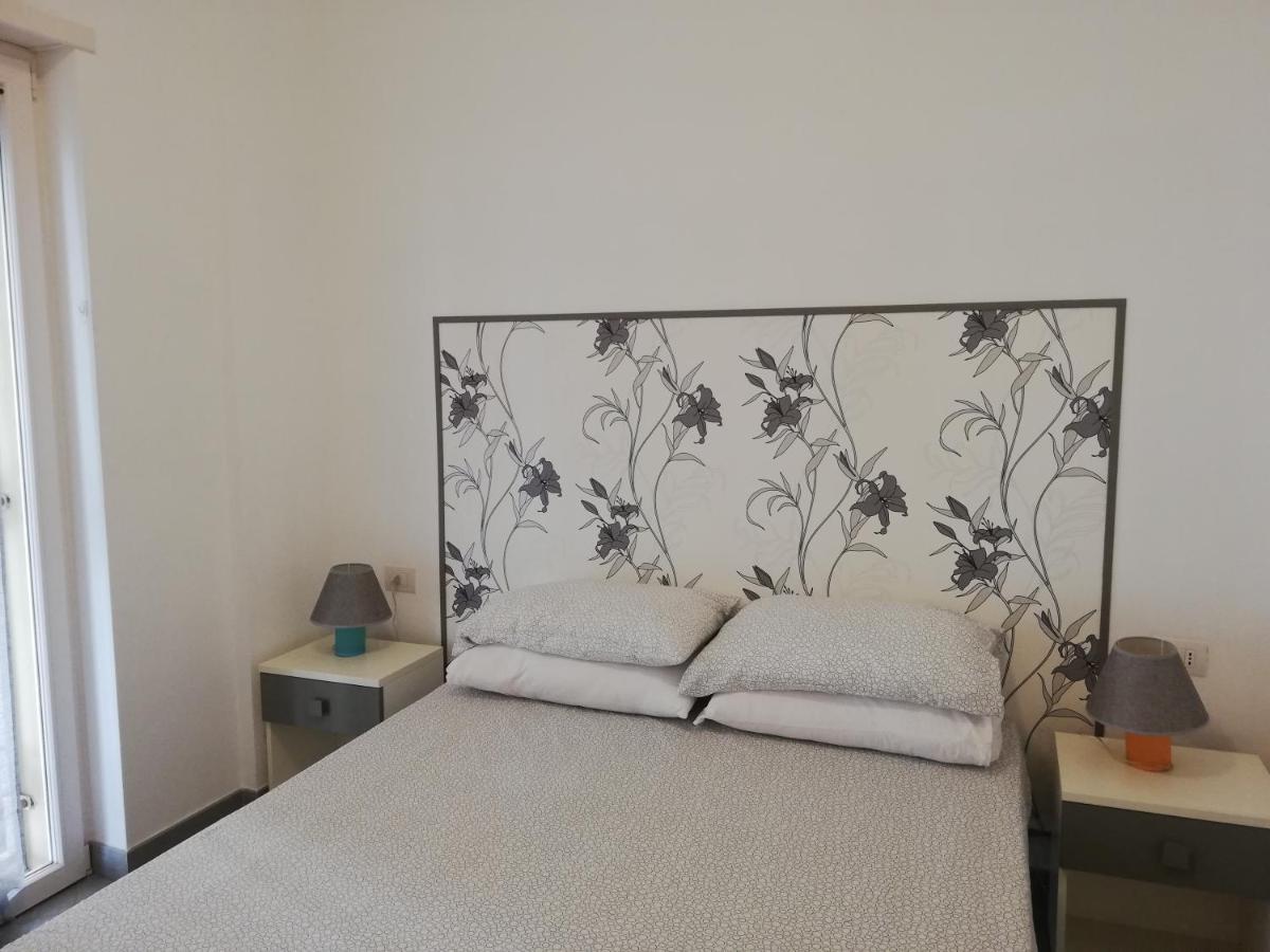 DIVAS appartamento Napoli Esterno foto